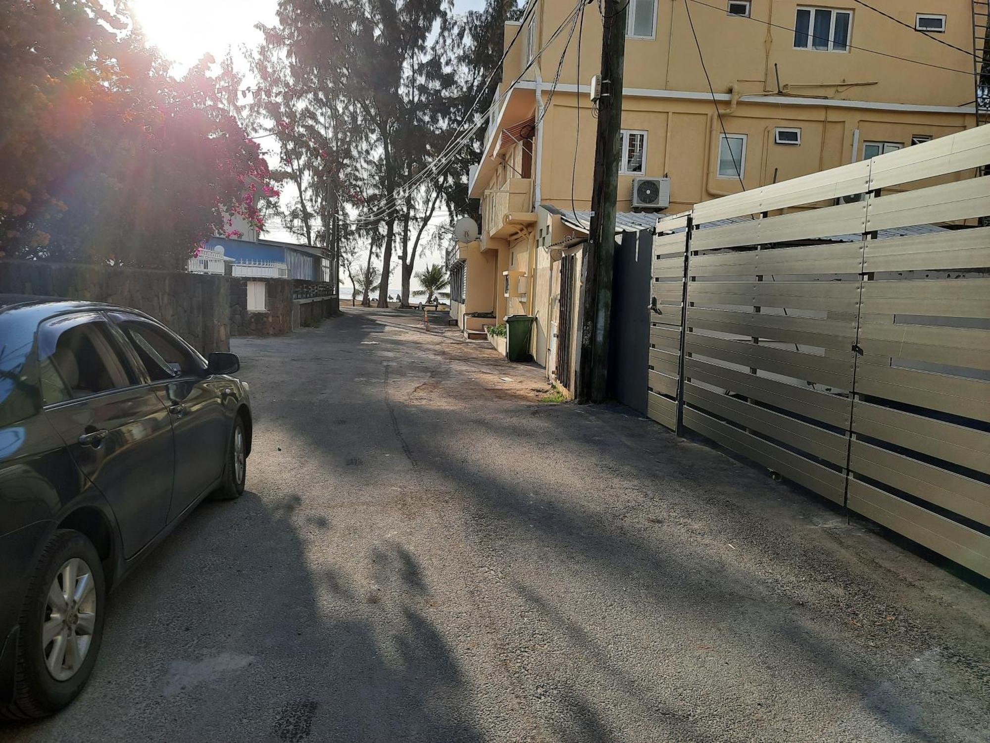 Jasmin Apartments Flic-en-Flacq エクステリア 写真